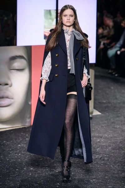 Look 2